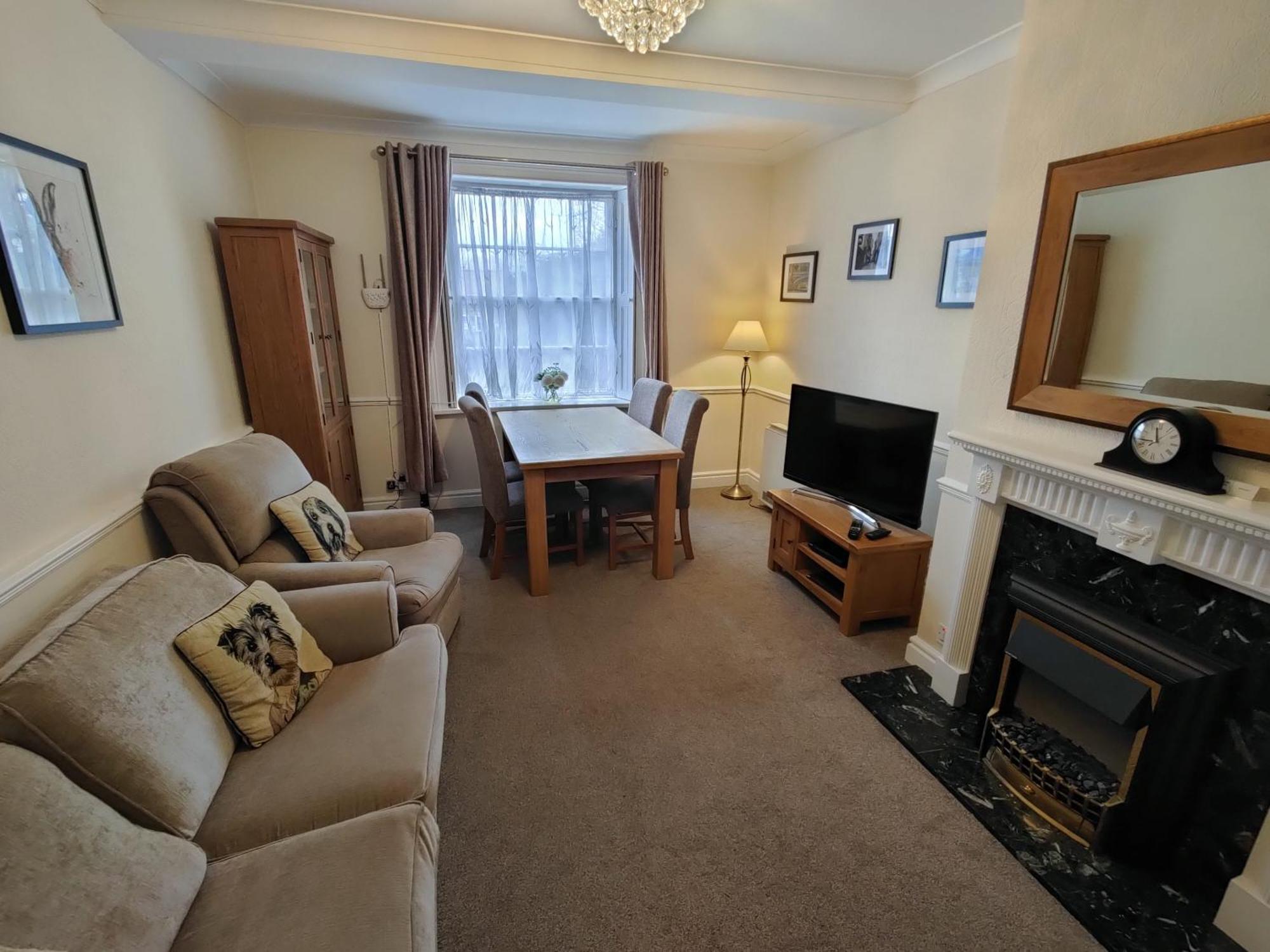 Sutton Hall Resort Thirsk Kamer foto