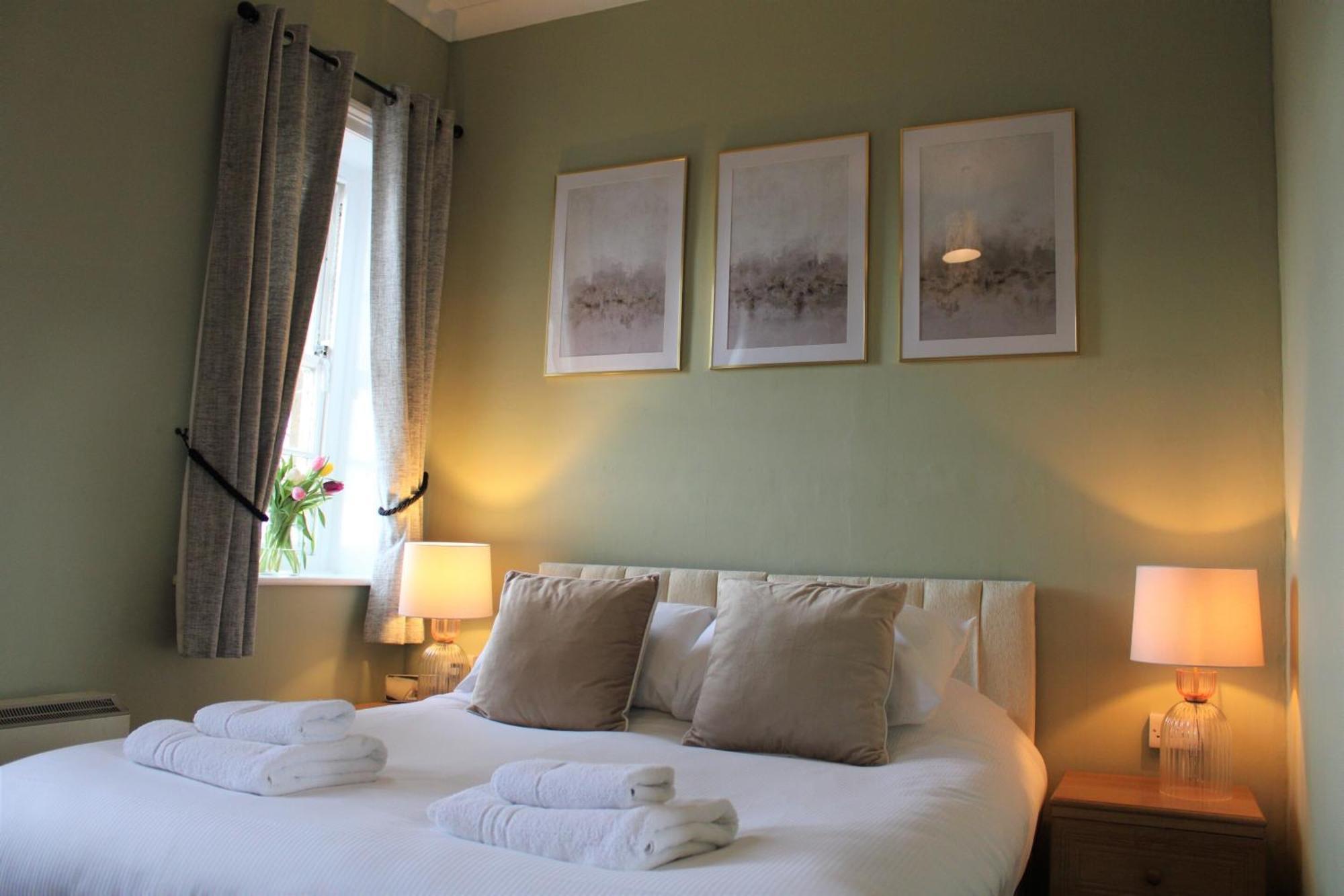 Sutton Hall Resort Thirsk Kamer foto